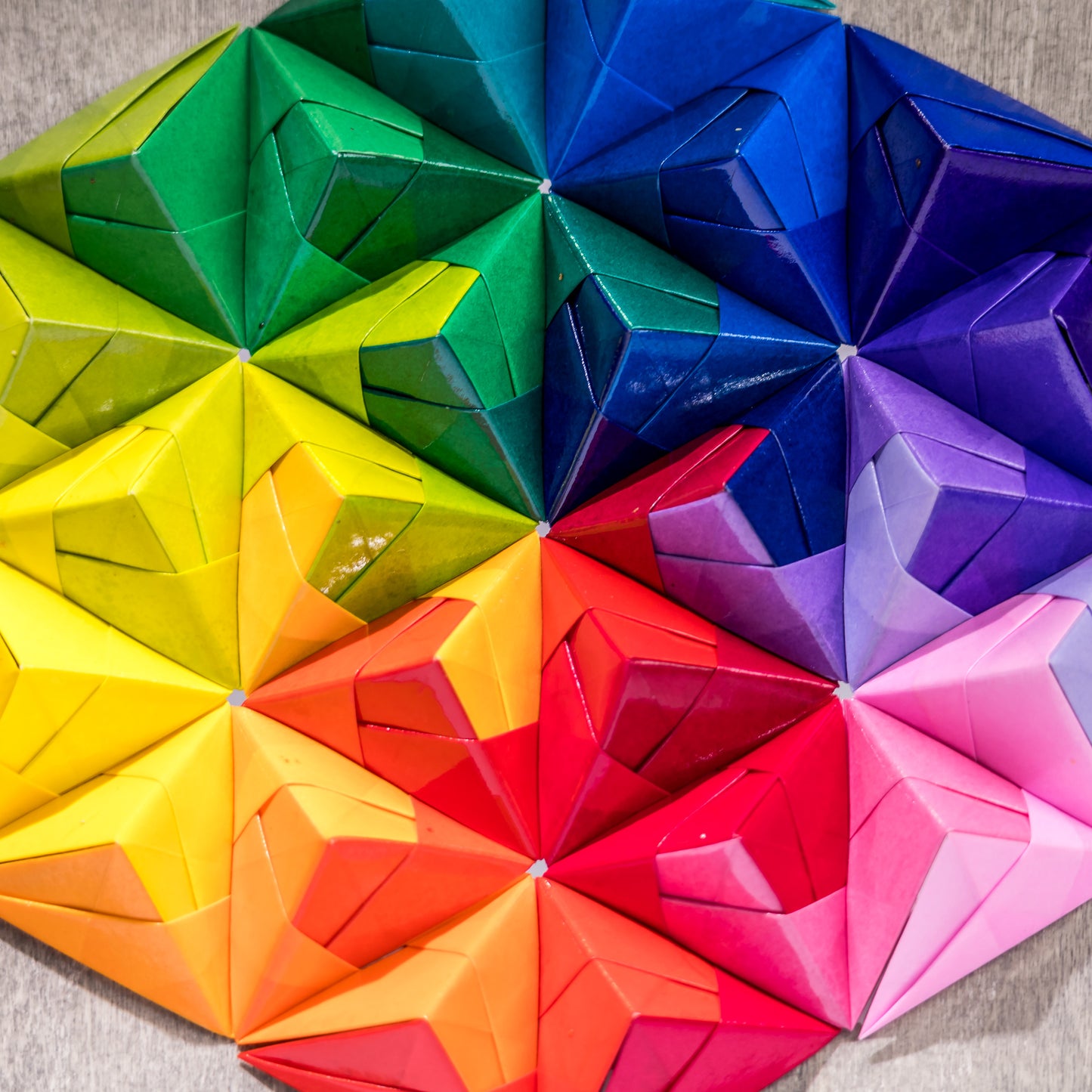 Origami Art - Rainbowed